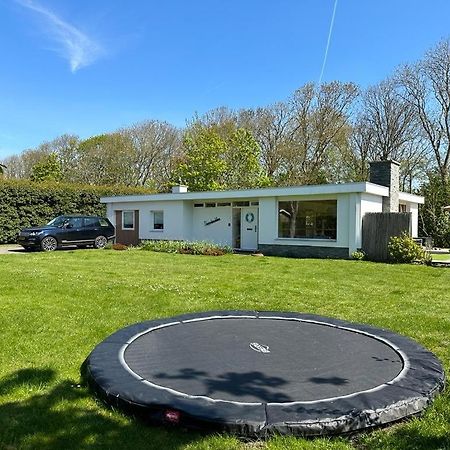Family Bungalow With Garden For 6-8 People Cadzand Exterior photo