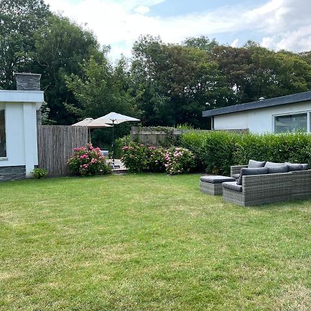 Family Bungalow With Garden For 6-8 People Cadzand Exterior photo